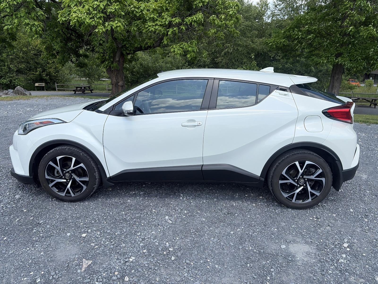 2018 Toyota C-HR XLE Premium FWD (Natl)