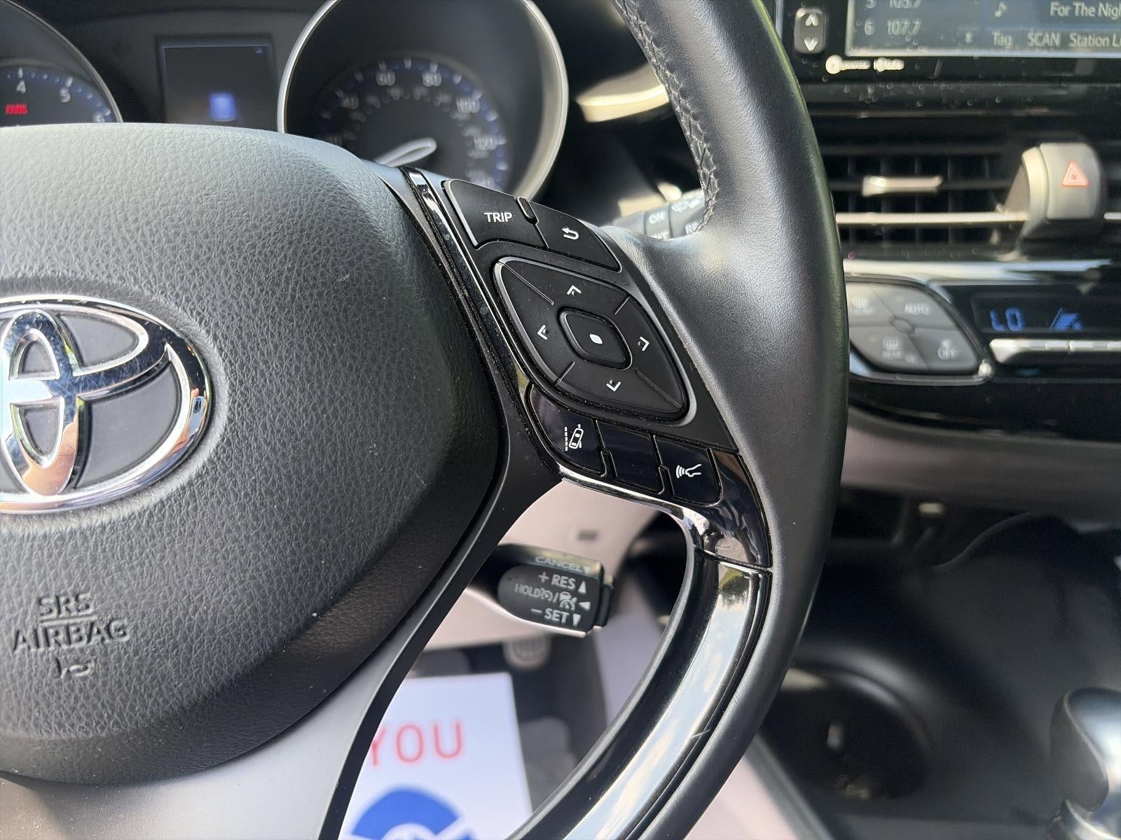 2018 Toyota C-HR XLE Premium FWD (Natl)