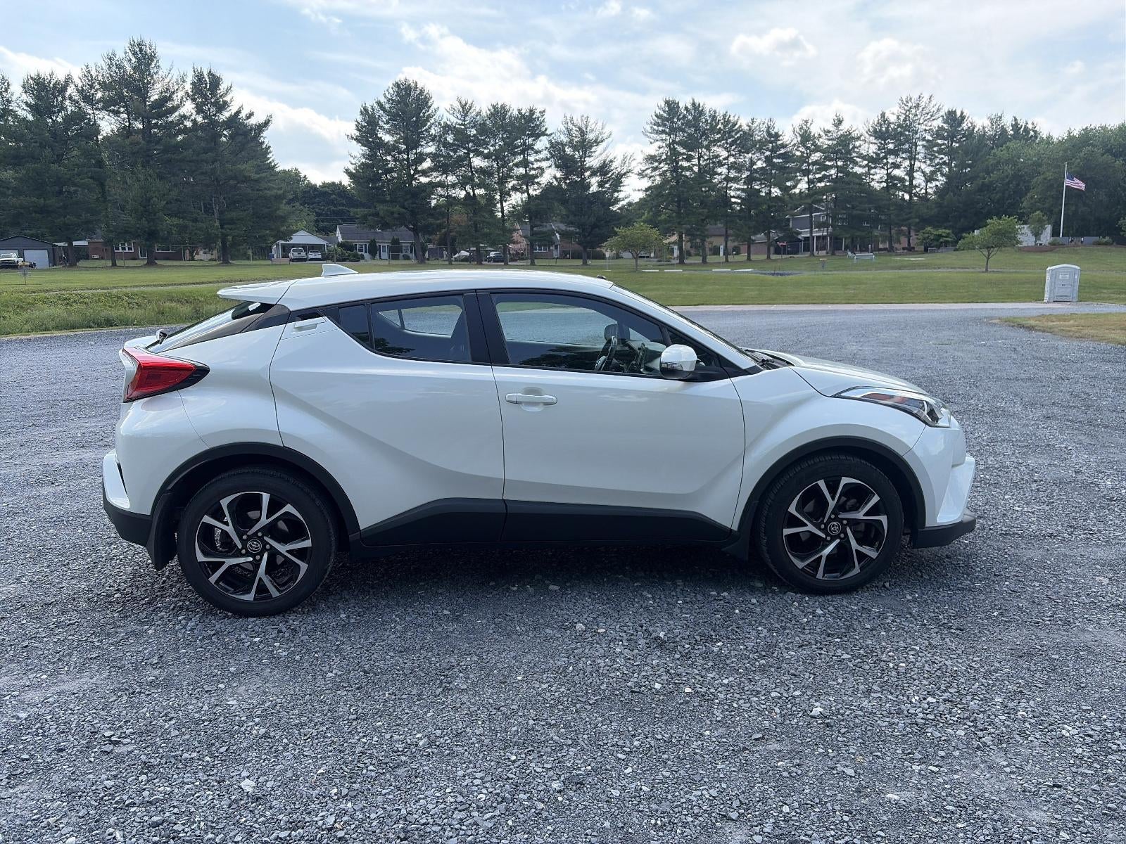 2018 Toyota C-HR XLE Premium FWD (Natl)