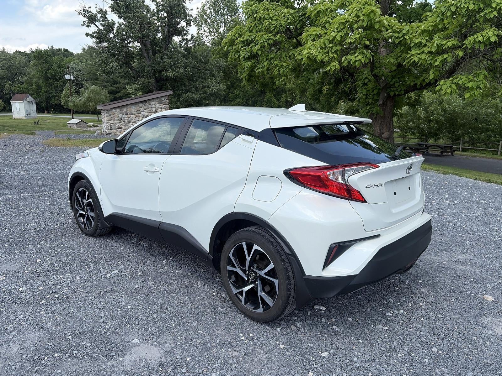 2018 Toyota C-HR XLE Premium FWD (Natl)