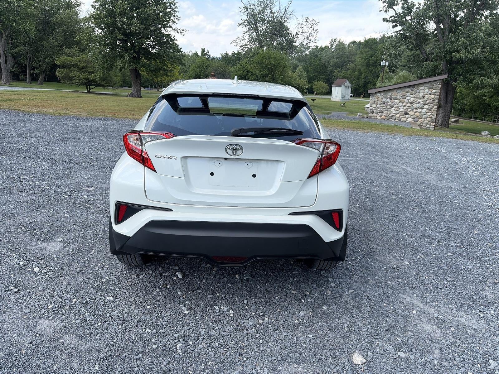 2018 Toyota C-HR XLE Premium FWD (Natl)