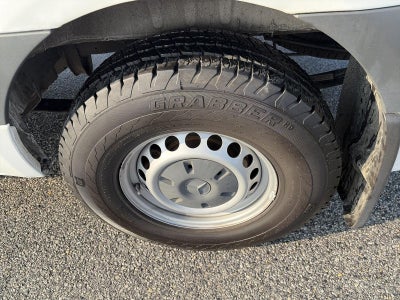 2021 Mercedes-Benz Sprinter Cargo Van 1500 Standard Roof I4 144" RWD