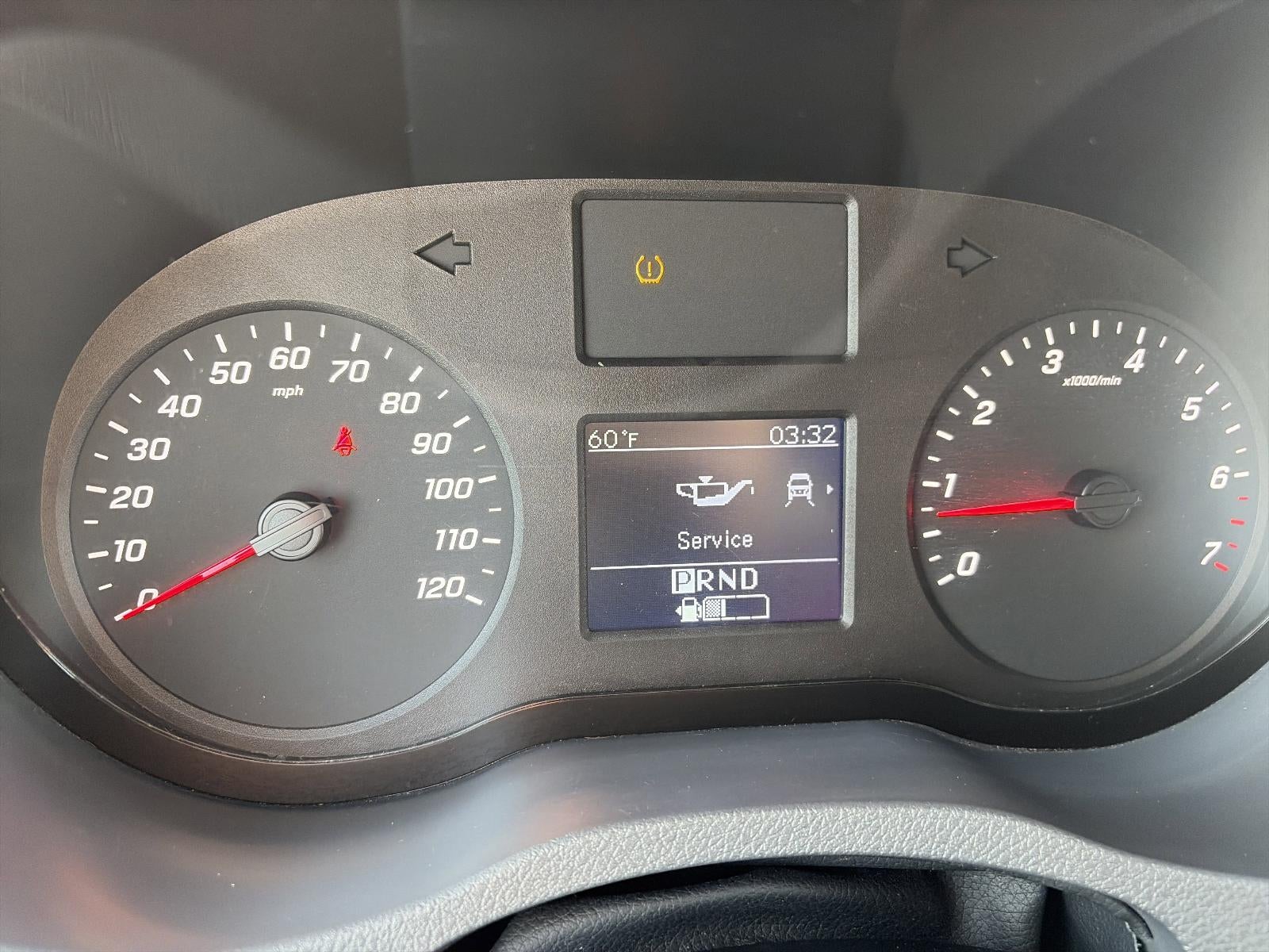 2021 Mercedes-Benz Sprinter Cargo Van 1500 Standard Roof I4 144" RWD