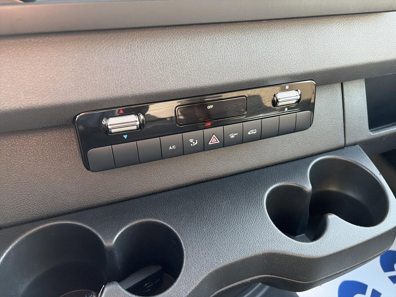 2021 Mercedes-Benz Sprinter Cargo Van 1500 Standard Roof I4 144" RWD