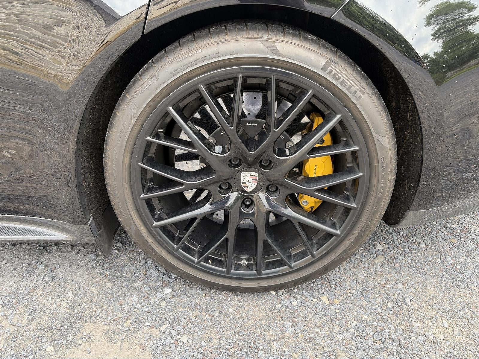 2022 Porsche Panamera Turbo S AWD