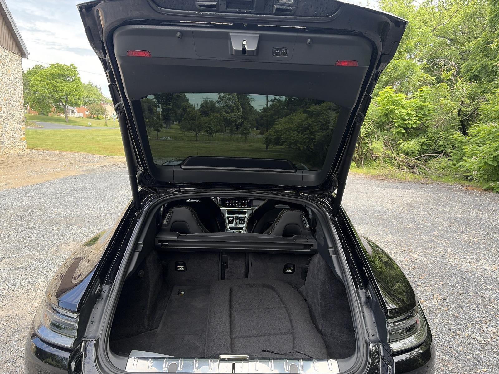 2022 Porsche Panamera Turbo S AWD