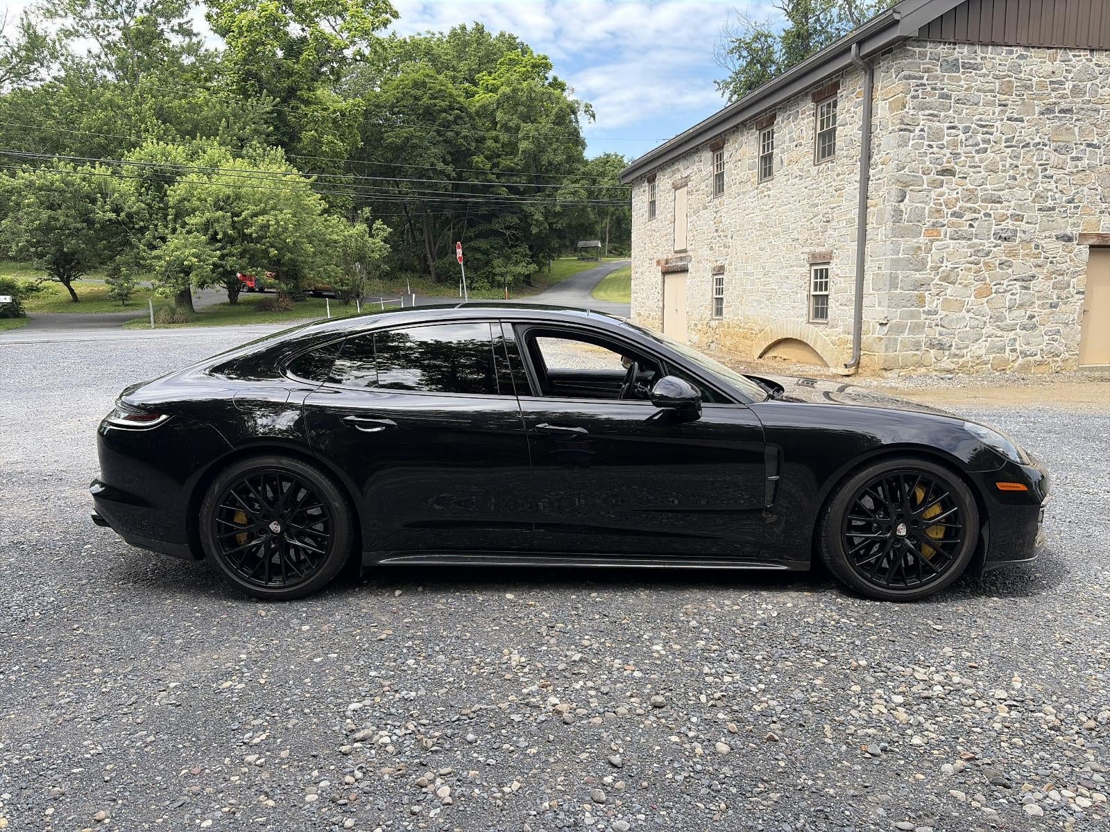 2022 Porsche Panamera Turbo S AWD