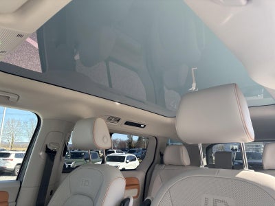 2025 Volkswagen ID. Buzz 1st Edition 4MOTION w/Two-Tone