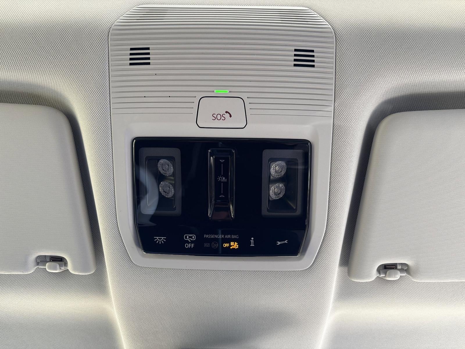 2025 Volkswagen ID. Buzz 1st Edition 4MOTION w/Two-Tone