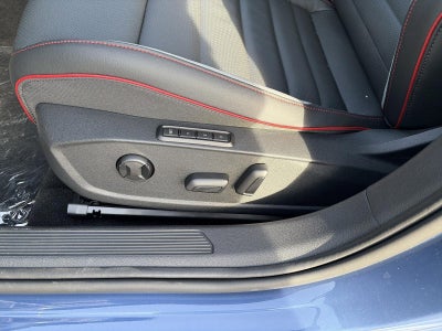 2026 Volkswagen Golf GTI 2.0T SE DSG