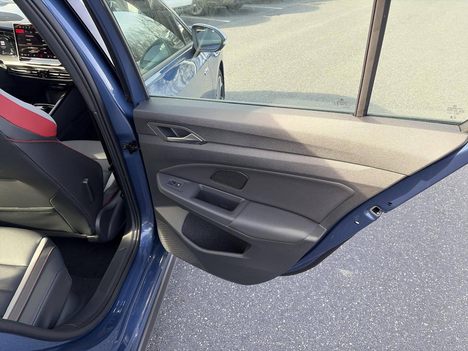 2026 Volkswagen Golf GTI 2.0T SE DSG