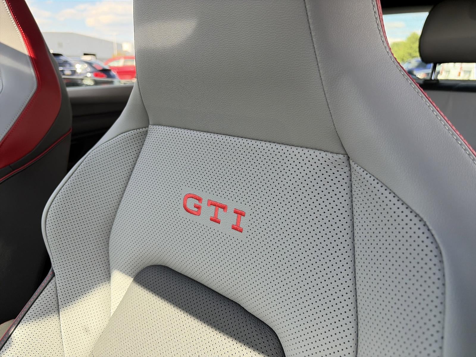 2026 Volkswagen Golf GTI 2.0T SE DSG