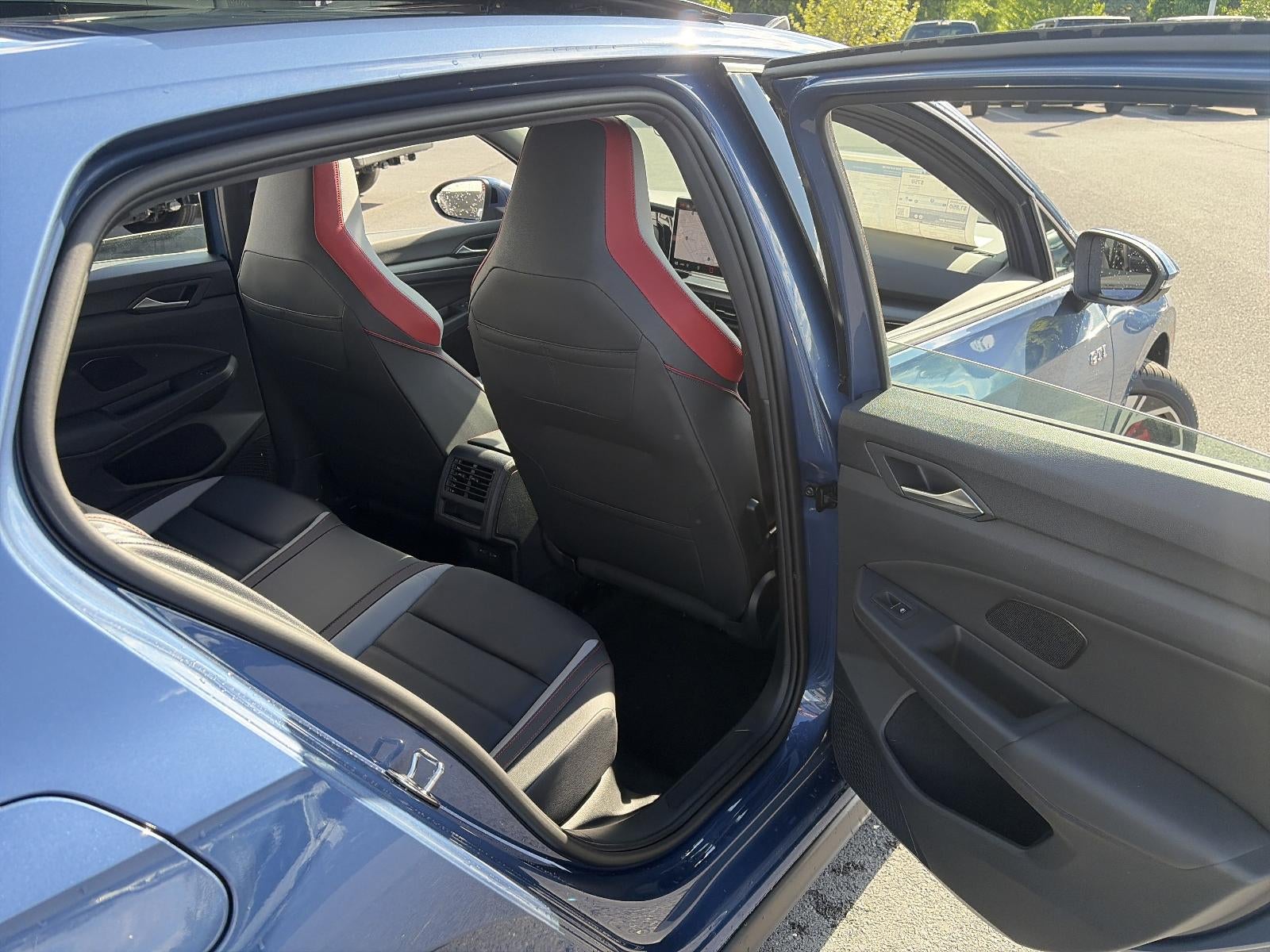 2026 Volkswagen Golf GTI 2.0T SE DSG