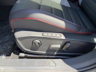 2026 Volkswagen Golf GTI 2.0T SE DSG