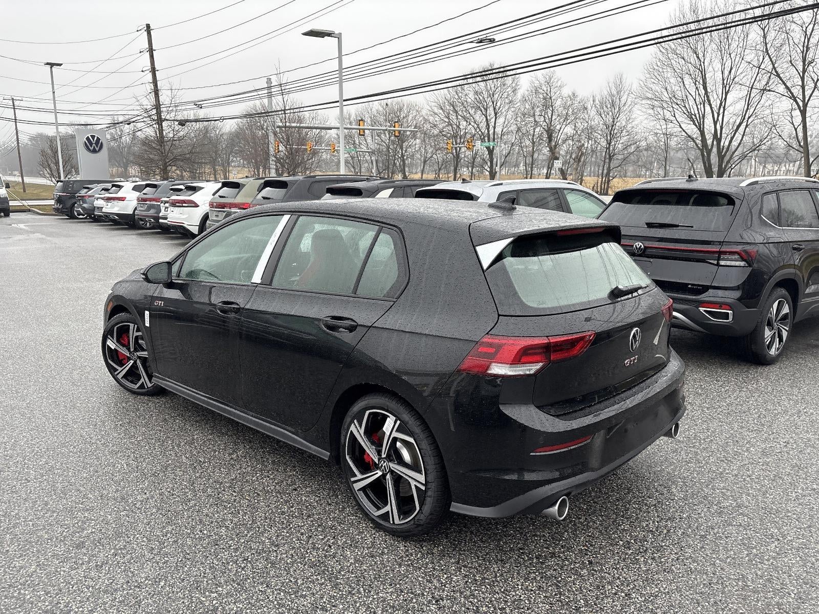 2026 Volkswagen Golf GTI 2.0T SE DSG