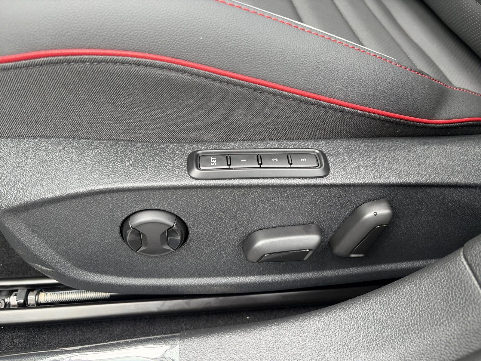 2026 Volkswagen Golf GTI 2.0T SE DSG