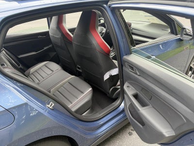 2026 Volkswagen Golf GTI 2.0T SE DSG