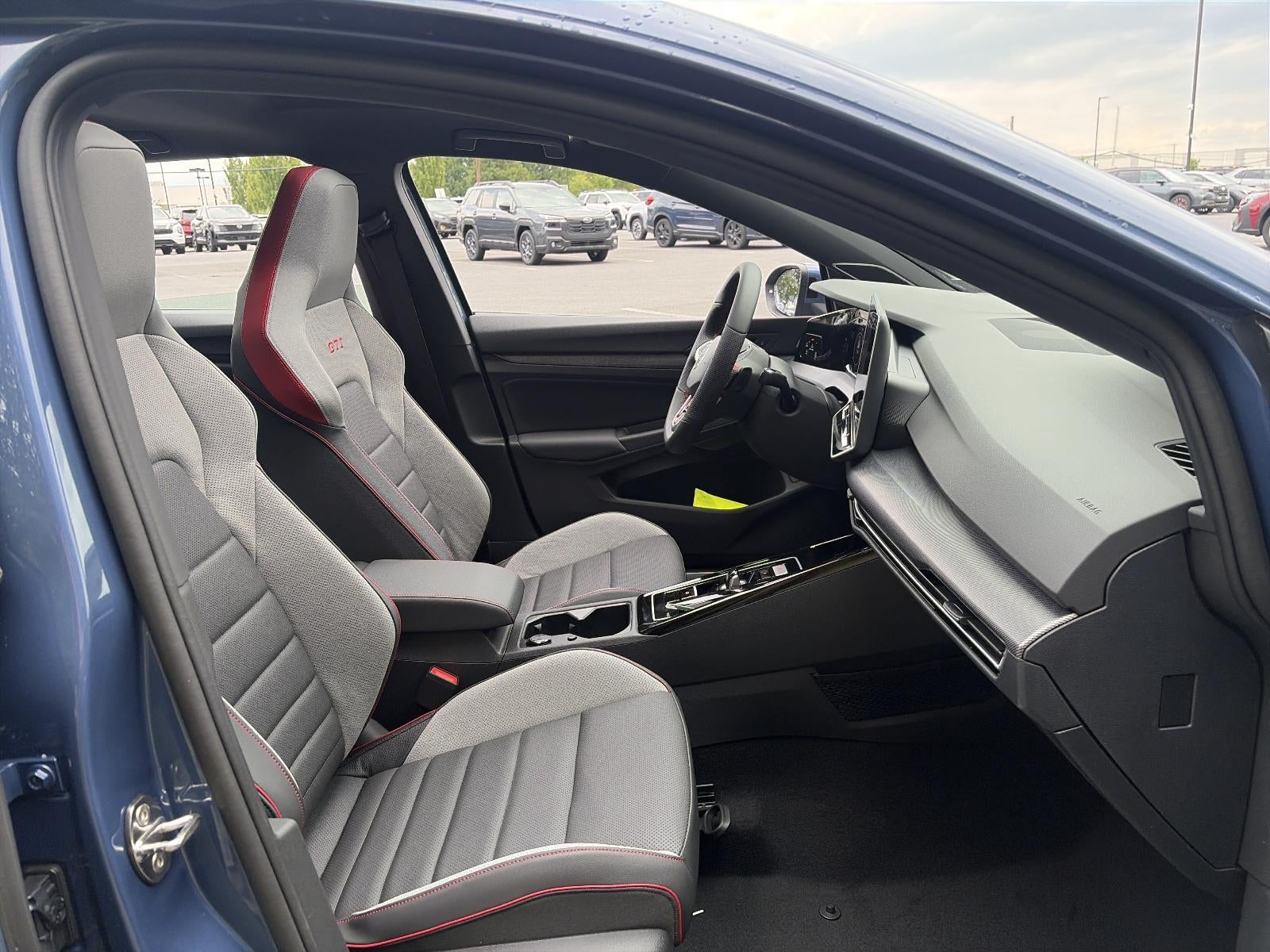 2026 Volkswagen Golf GTI 2.0T SE DSG