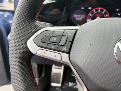 2026 Volkswagen Golf GTI 2.0T SE DSG