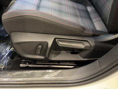 2026 Volkswagen Golf GTI 2.0T S DSG