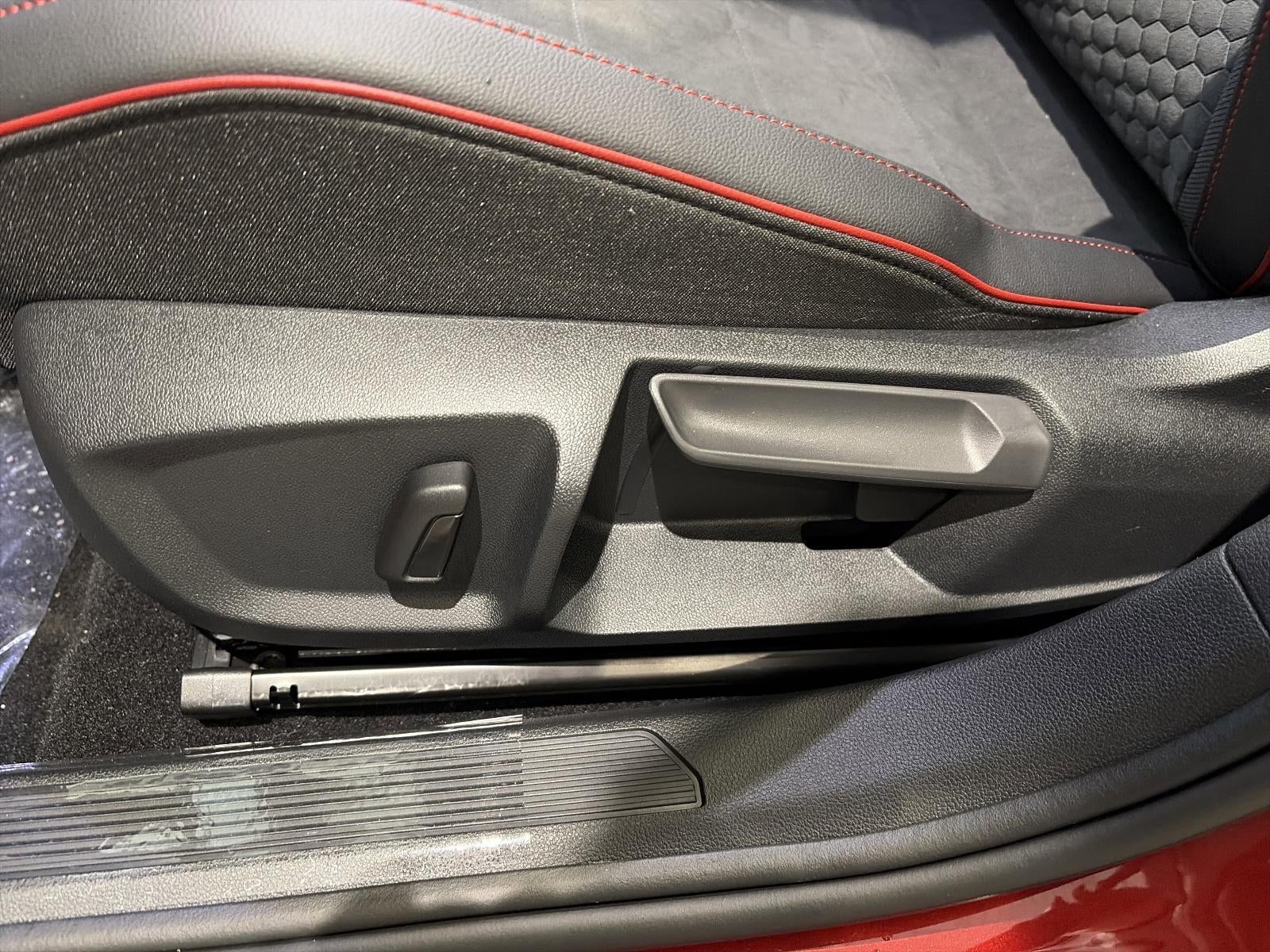 2026 Volkswagen Golf GTI 2.0T SE DSG