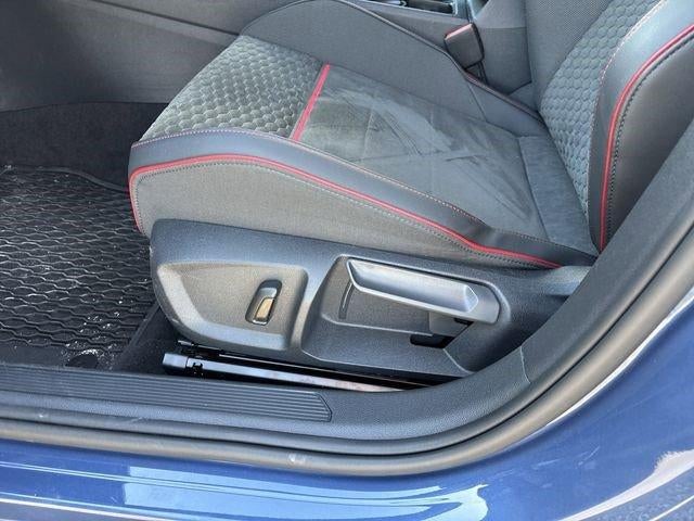 2026 Volkswagen Golf GTI 2.0T SE DSG