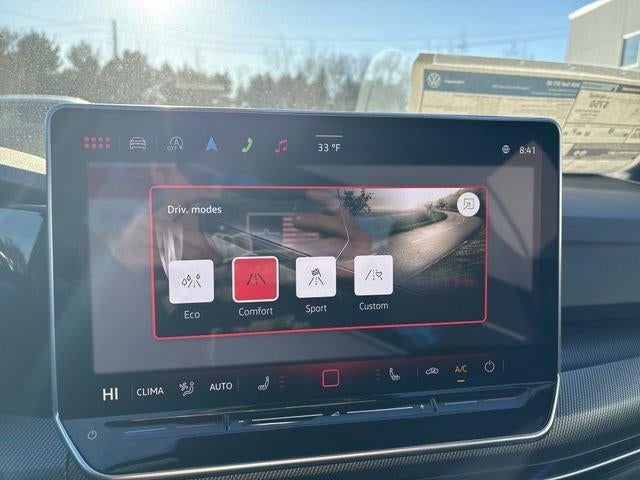 2026 Volkswagen Golf GTI 2.0T SE DSG