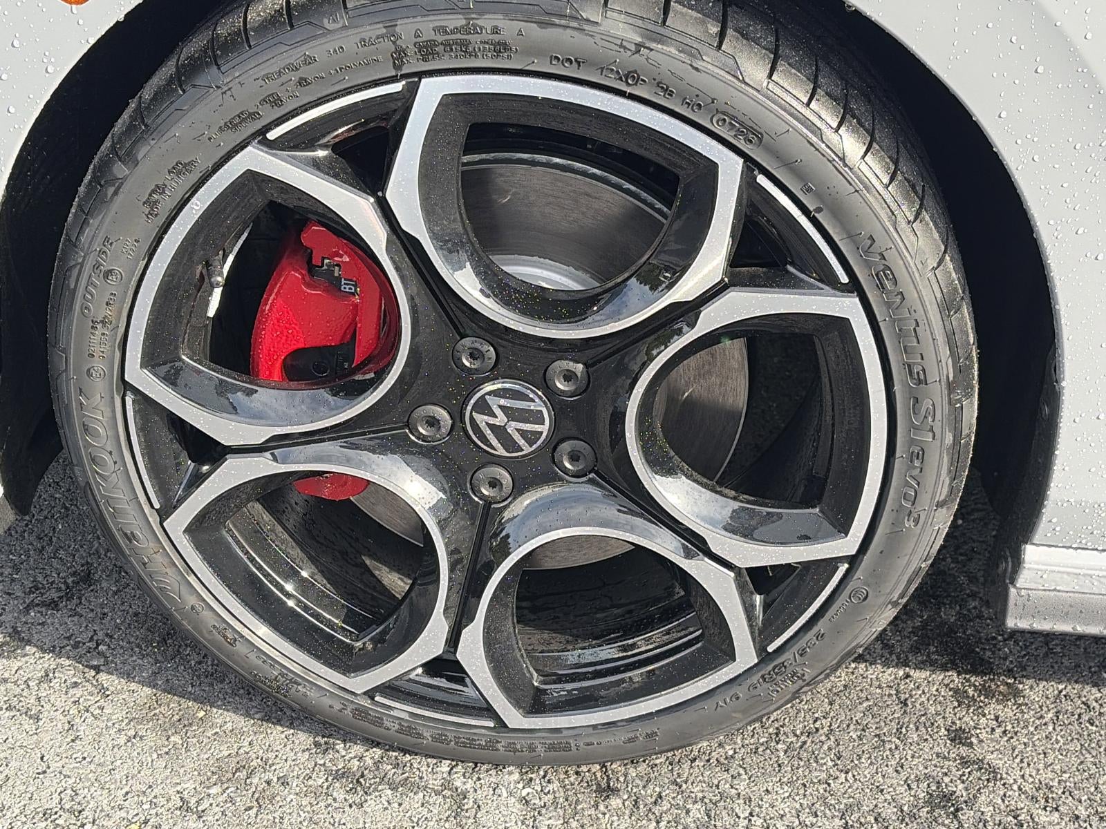 2026 Volkswagen Golf GTI 2.0T Autobahn DSG