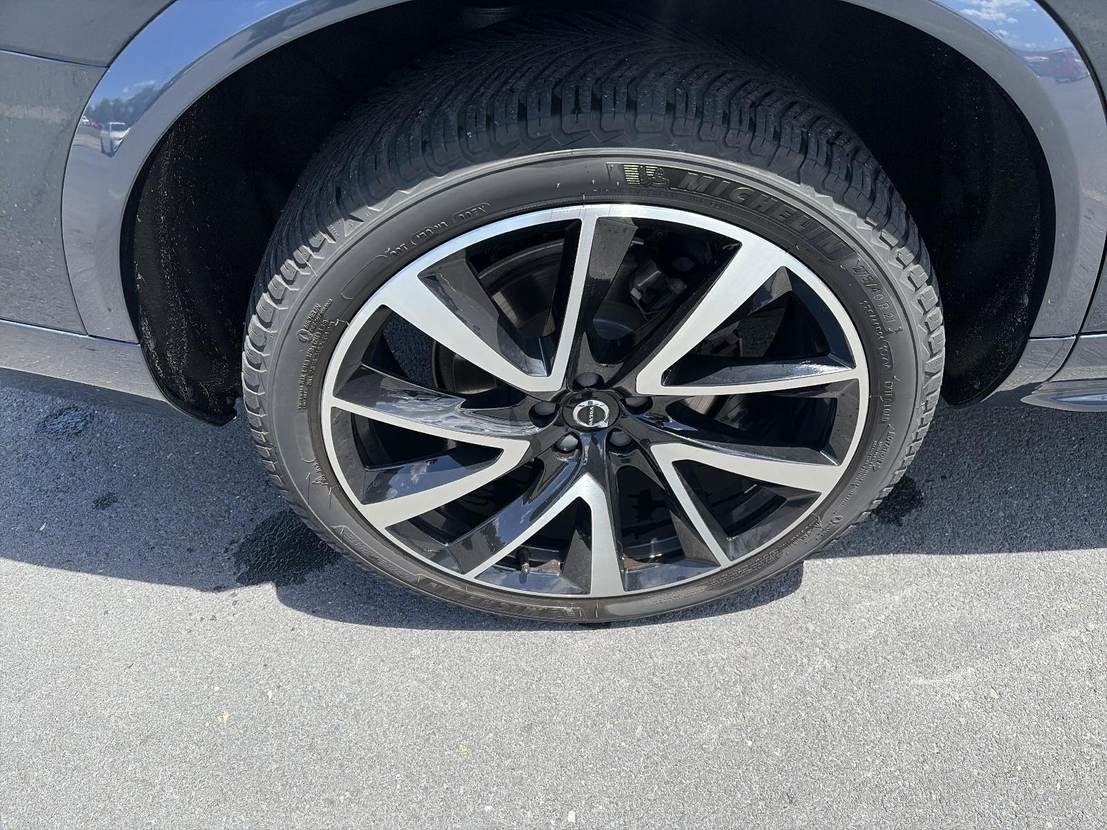 2020 Volvo XC90 T6 AWD Momentum 7 Passenger