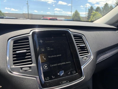 2020 Volvo XC90 T6 AWD Momentum 7 Passenger