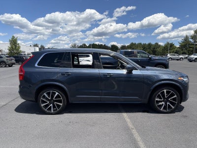 2020 Volvo XC90 T6 AWD Momentum 7 Passenger