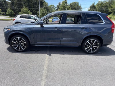 2020 Volvo XC90 T6 AWD Momentum 7 Passenger
