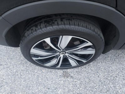 2021 Volvo XC40 Recharge P8 eAWD Pure Electric