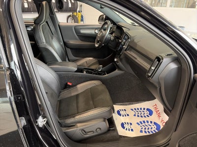 2021 Volvo XC40 Recharge P8 eAWD Pure Electric