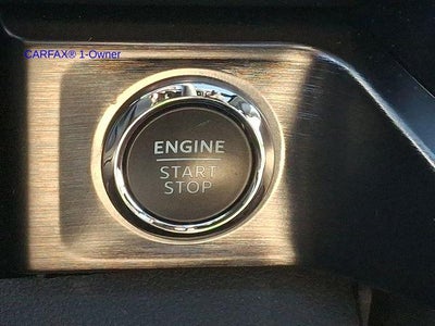 2023 Ford Super Duty F-250 SRW LARIAT 4WD Crew Cab 6.75' Box