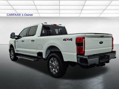 2023 Ford Super Duty F-250 SRW LARIAT 4WD Crew Cab 6.75' Box