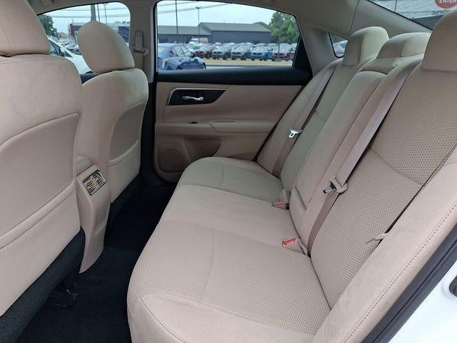 2015 Nissan Altima 4dr Sdn I4 2.5 SV