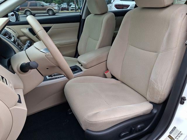 2015 Nissan Altima 4dr Sdn I4 2.5 SV