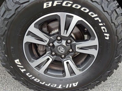 2019 Toyota Tacoma 4WD 4WD TRD Sport Double Cab 5' Bed V6 AT (Natl)