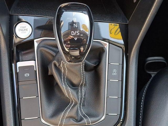 2023 Volkswagen Taos SE FWD