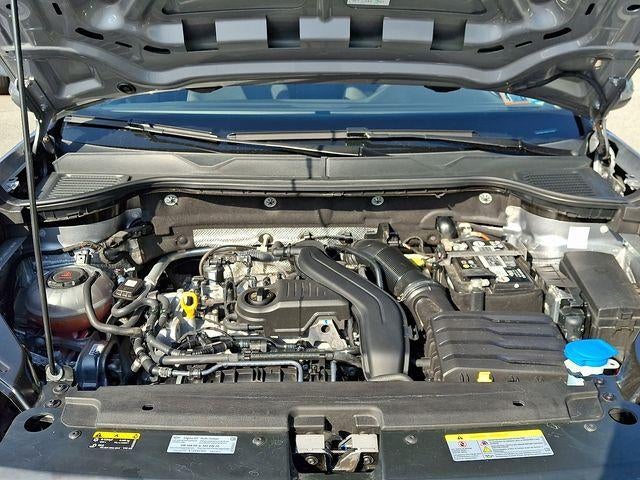 2023 Volkswagen Taos SE FWD