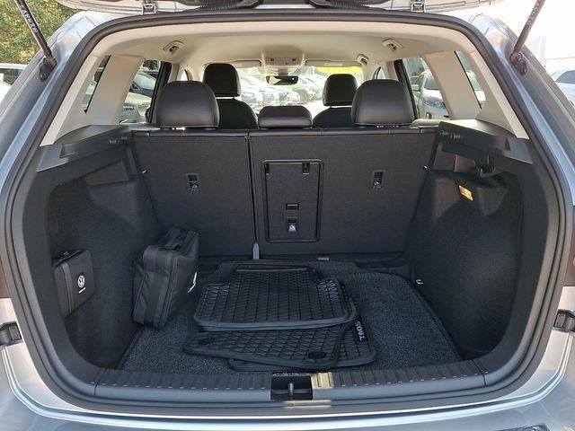 2023 Volkswagen Taos SE FWD