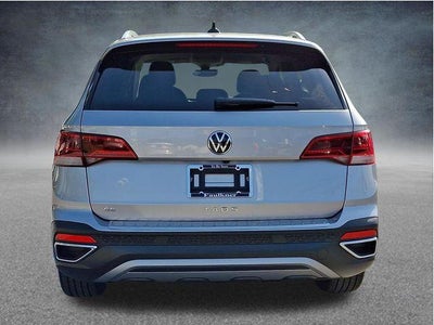 2023 Volkswagen Taos SE FWD