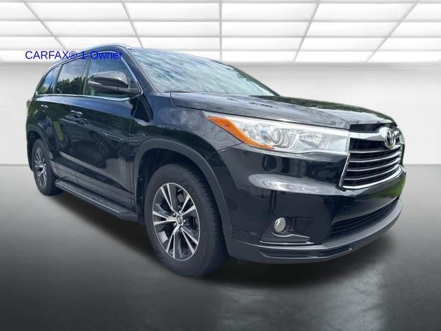 2016 Toyota Highlander AWD 4dr V6 XLE (Natl)