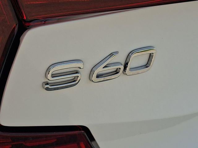 2025 Volvo S60 Plug-In Hybrid T8 AWD Plus
