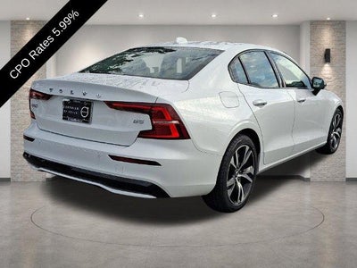2024 Volvo S60 B5 FWD Core Dark Theme