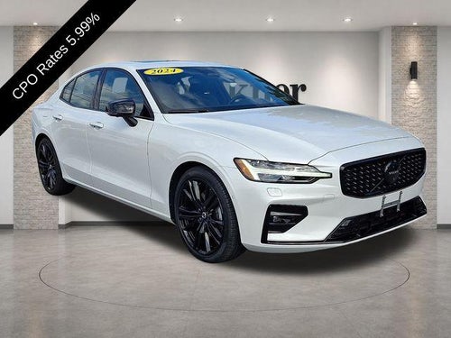 2024 Volvo S60 B5 AWD Plus Black Edition