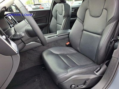 2023 Volvo S60 B5 AWD Core Dark Theme