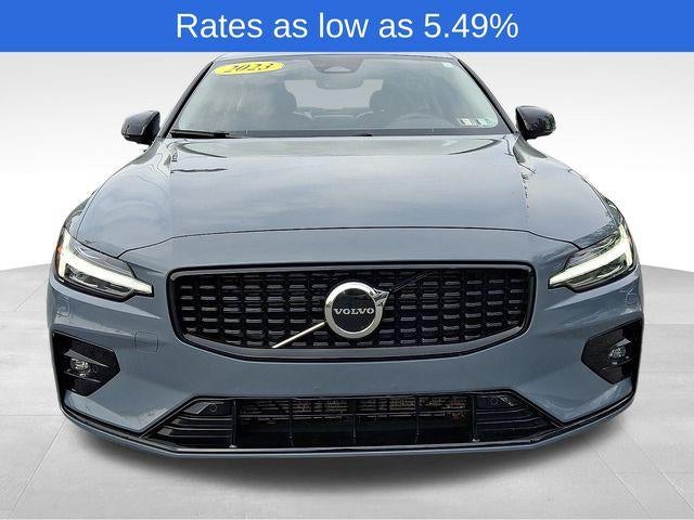 2023 Volvo S60 B5 AWD Core Dark Theme