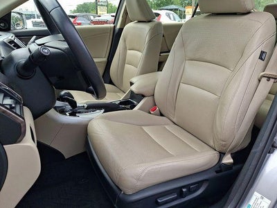 2017 Honda Accord Hybrid Touring Sedan